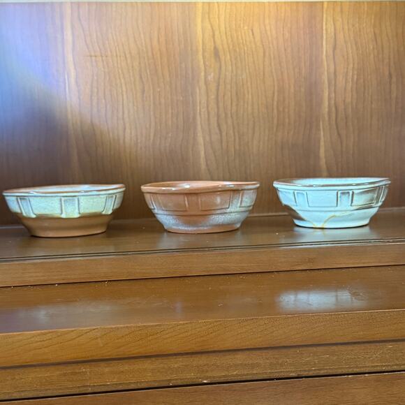 Vintage Frankoma Pottery Wagon Wheel, three 94X soup or cereal bowls. Round O - Picture 1 of 6